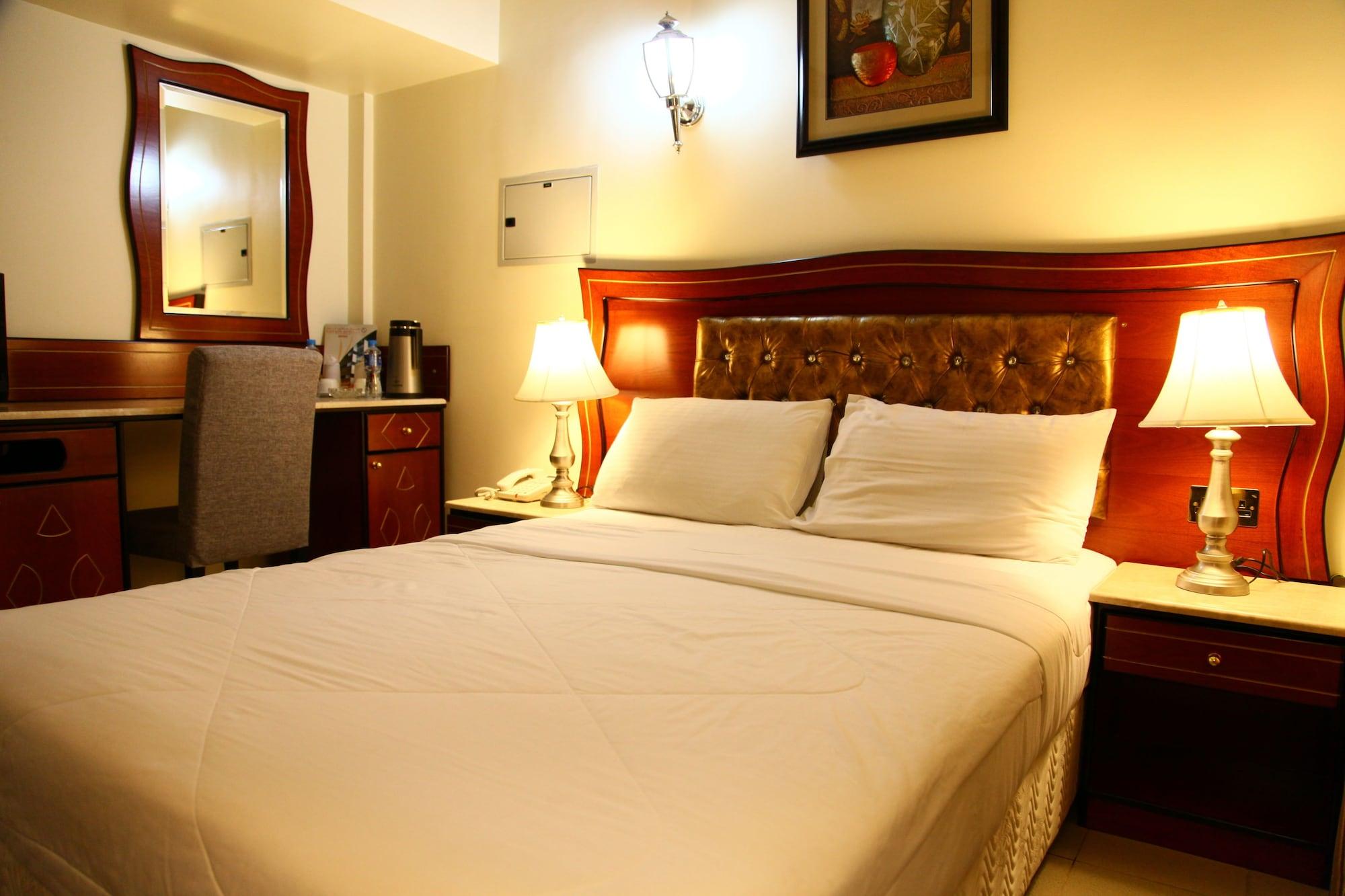Saffron Hotel Dubai Exterior photo