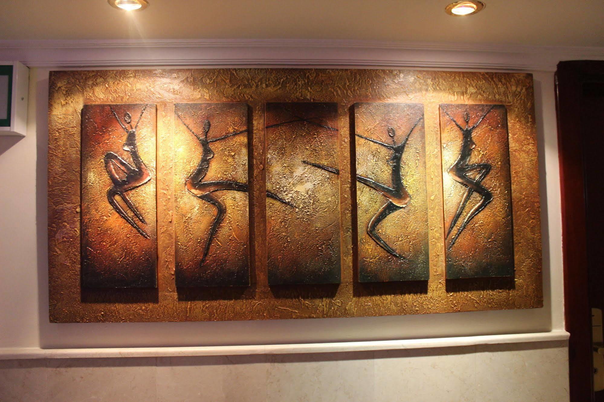 Saffron Hotel Dubai Exterior photo